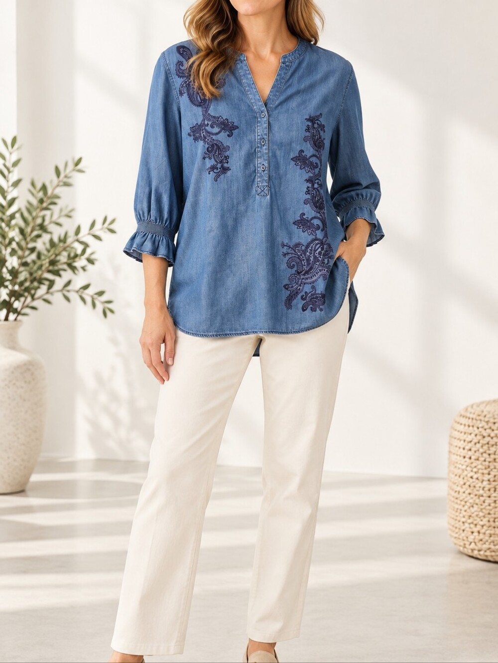 Chico’s Chambray Paisley Tunic Blouse Size 10- 12 Blue Casual Office Coastal